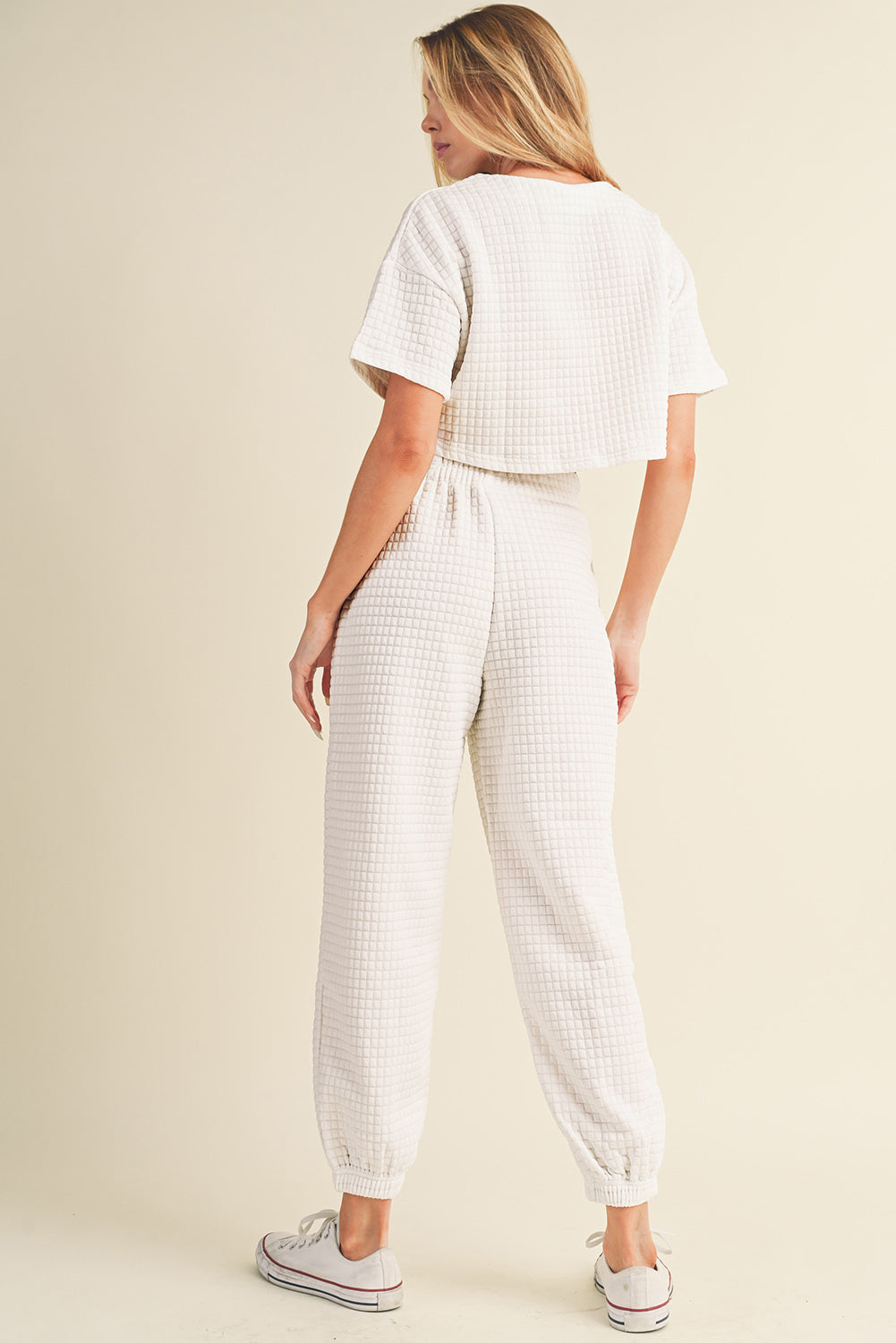 White Lattice Textured Cropped Tee and Jogger Pants Set